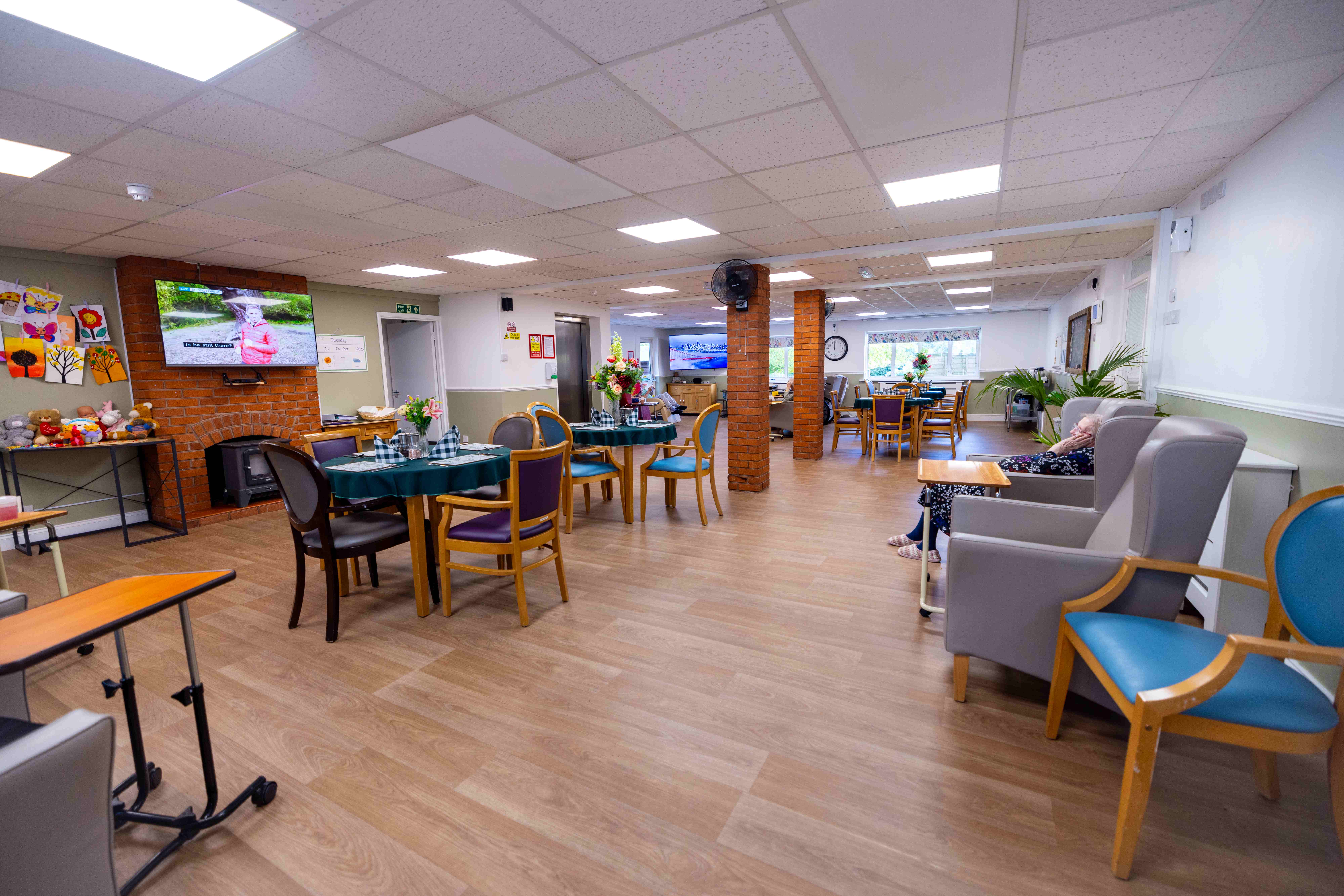 Open plan lounge and dining